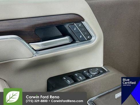 Used 2025 GMC Sierra 2500 SLT w/ SLT Premium Package image 22