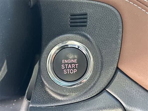 Used 2020 Subaru Outback Touring XT image 11