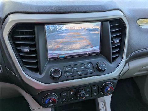 Used 2017 GMC Acadia Denali image 12