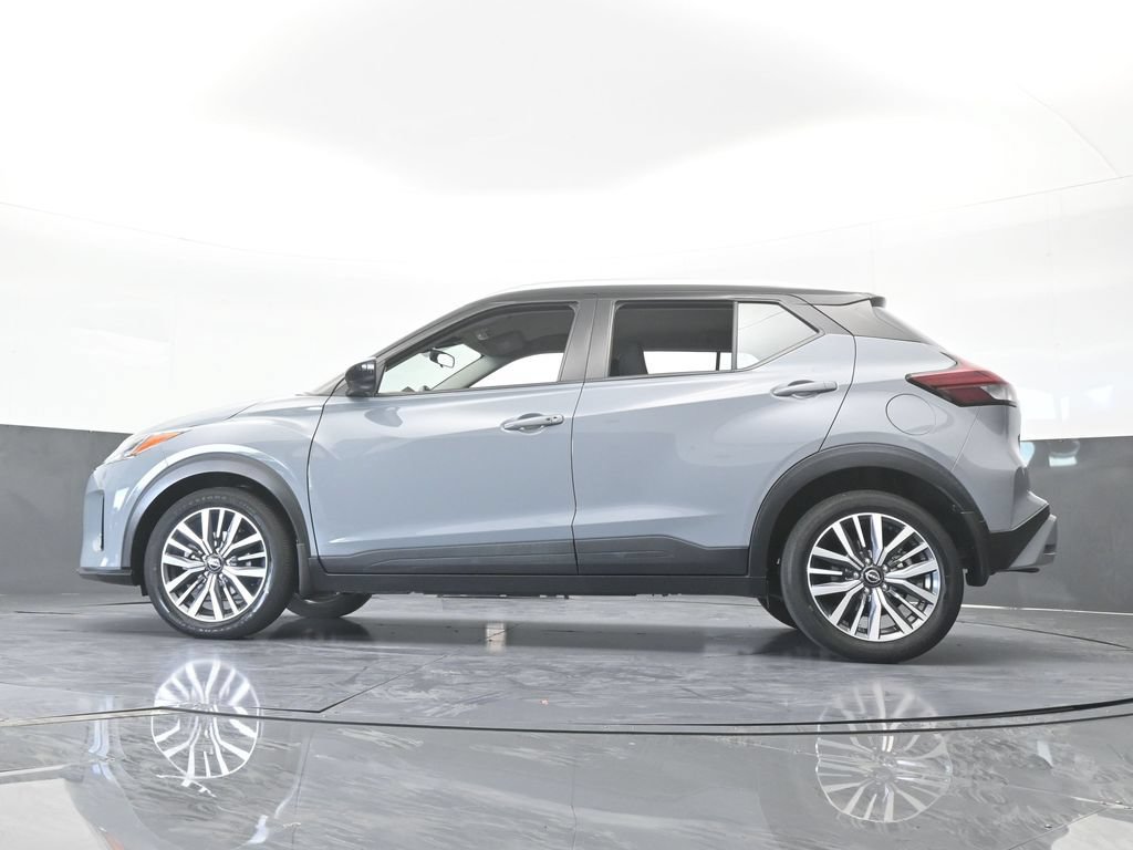 Used 2023 Nissan Kicks SV FWD image 56