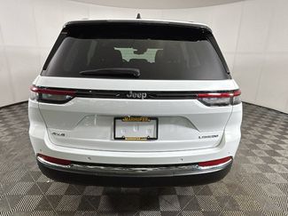 Used 2023 Jeep Grand Cherokee Laredo AWD/4WD video 4