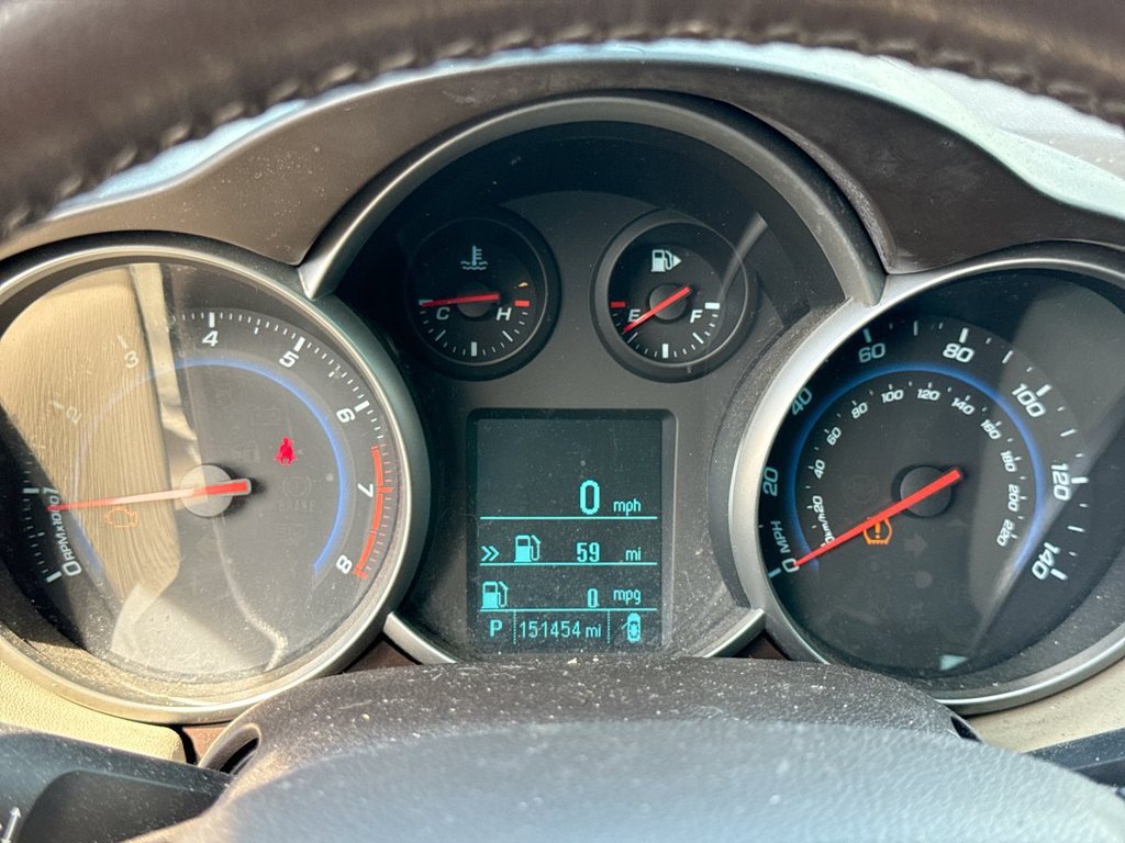 Used 2012 Chevrolet Cruze LT FWD image 12