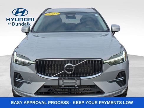 Used 2023 Volvo XC60 B5 Core AWD/4WD image 11