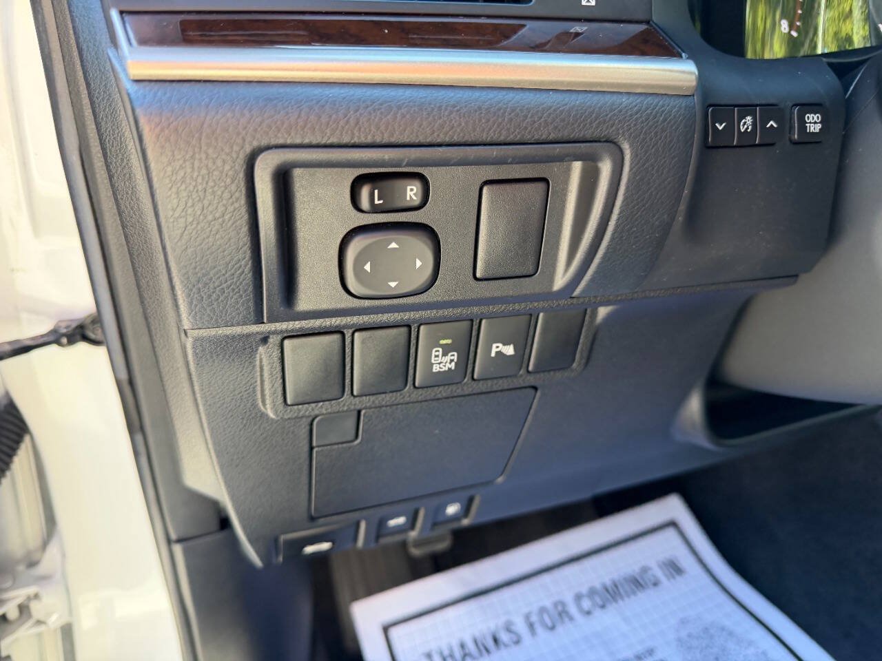 Used 2015 Lexus ES 350 w/ Luxury Package FWD image 46