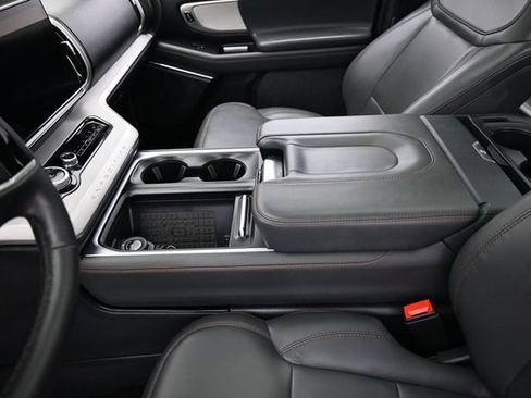 Certified 2025 Ford Expedition Active RWD image 27