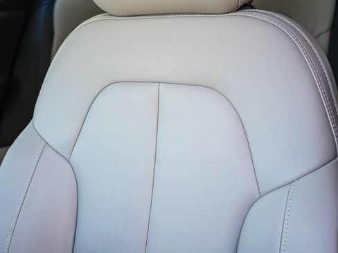 Used 2024 Volvo XC40 B5 Plus w/ Climate Package AWD/4WD image 26