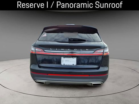 Certified 2022 Lincoln Nautilus Reserve w/ Equipment Group 201A image 7