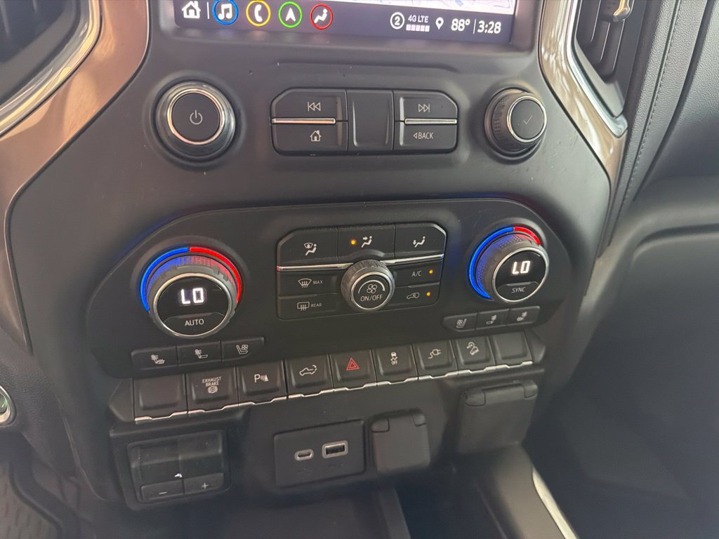 Used 2022 Chevrolet Silverado 2500 High Country w/ Z71 Off-Road Package AWD/4WD image 53