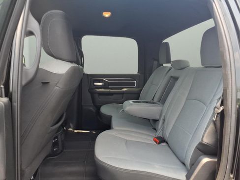 Used 2024 RAM 2500 Big Horn AWD/4WD image 27