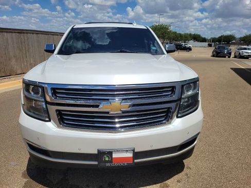 Used 2019 Chevrolet Tahoe Premier w/ Premier Plus Edition RWD image 3
