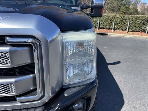 Used 2016 Ford F350 Platinum w/ FX4 Off-Road Package image 37