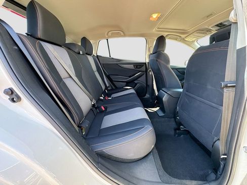 Used 2020 Subaru Crosstrek 2.0i Premium w/ Moonroof Package 2 image 32