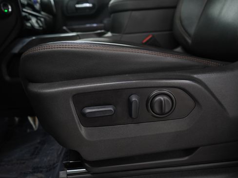 Used 2022 GMC Sierra 1500 AT4 w/ AT4 Premium Package image 24