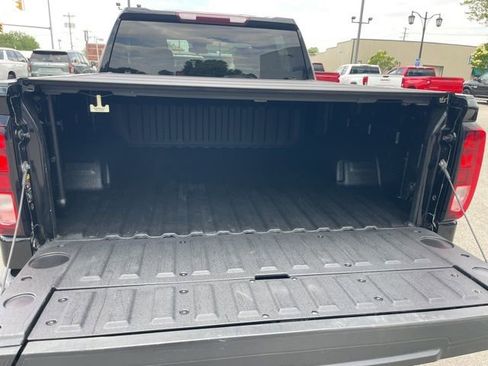 Used 2022 GMC Sierra 1500 Elevation w/ LPO, Elevation Black Package AWD/4WD image 33
