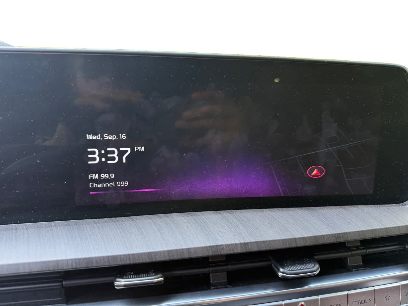 Used 2023 Kia Telluride SX FWD image 15