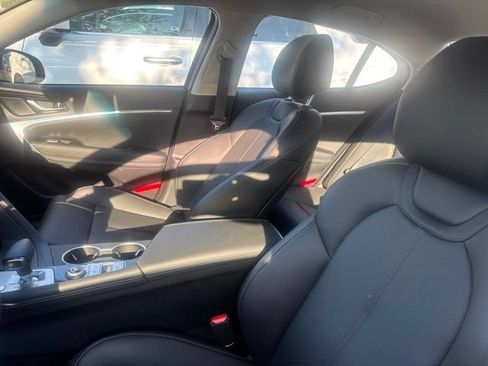 Certified 2026 Genesis G70 2.5T AWD/4WD image 11