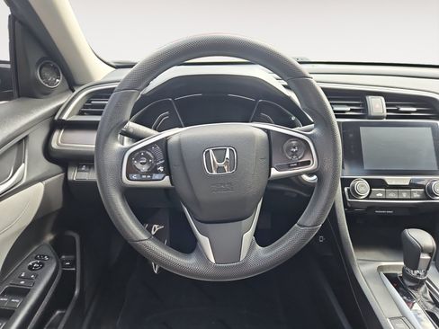 Used 2017 Honda Civic EX image 11