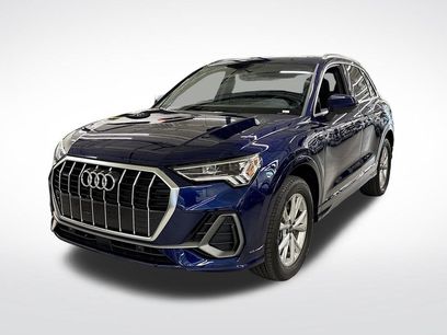 Certified 2025 Audi Q3 2.0T Premium w/ Convenience Package