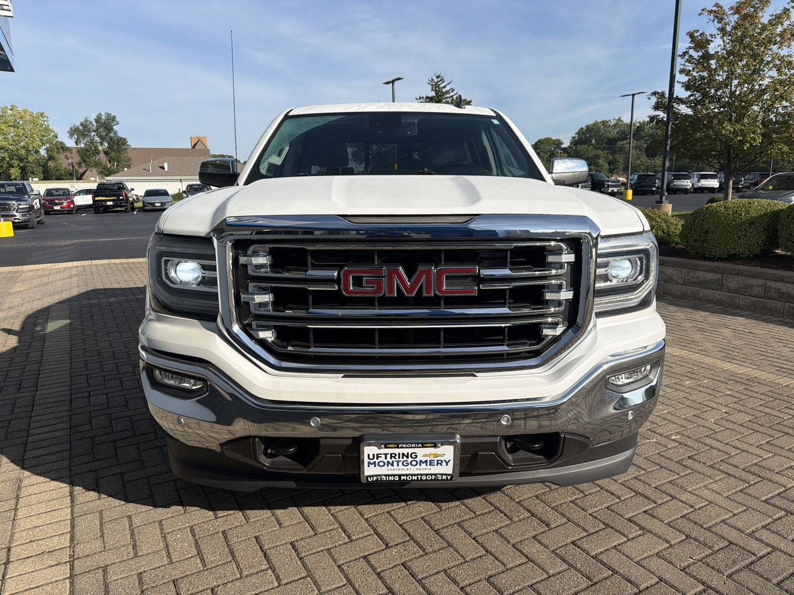 Used 2018 GMC Sierra 1500 SLT AWD/4WD image 8