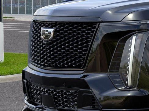 New 2026 Cadillac Escalade ESV V w/ LPO, ONYX Package AWD/4WD image 13