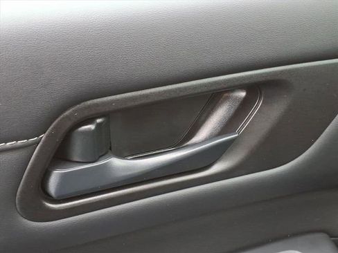 New 2026 Nissan Pathfinder SV image 16