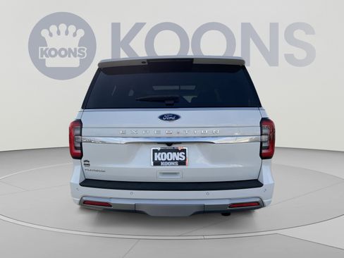Used 2024 Ford Expedition Platinum AWD/4WD image 15
