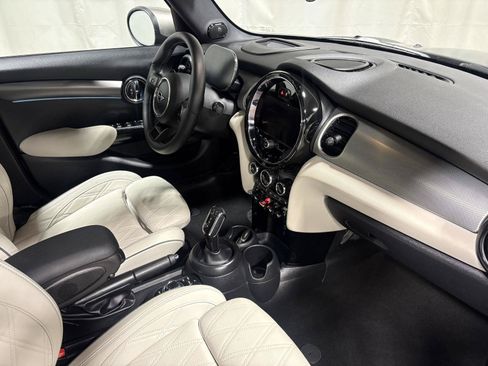 Used 2024 MINI Cooper S FWD image 7