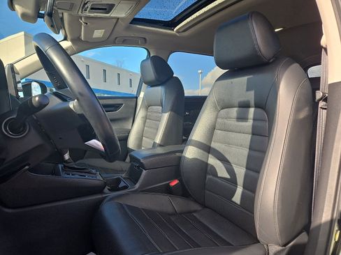Used 2025 Honda CR-V EX-L image 15
