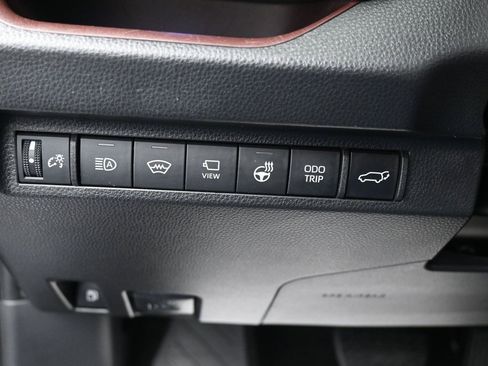 Used 2023 Toyota RAV4 Limited image 22