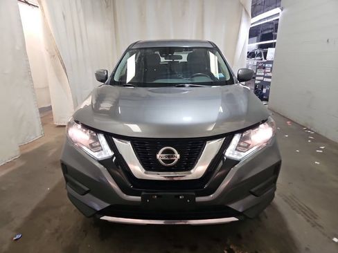 Used 2019 Nissan Rogue S AWD/4WD image 2