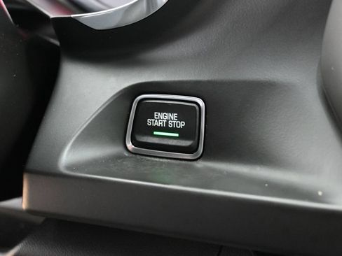 Used 2017 Chevrolet Camaro SS RWD image 21