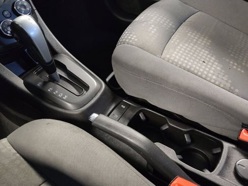 Used 2020 Chevrolet Sonic LT FWD image 26