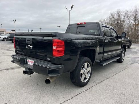 Used 2018 Chevrolet Silverado 2500 LTZ w/ Duramax Plus Package AWD/4WD image 3