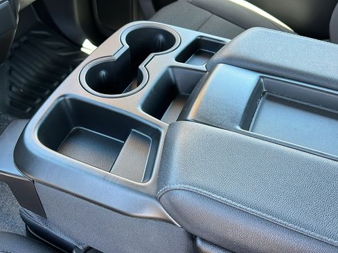 Certified 2025 Chevrolet Silverado 1500 W/T RWD image 17