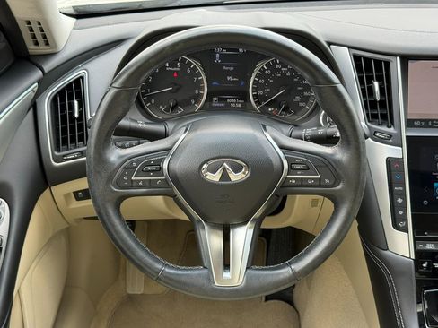 Used 2020 INFINITI Q50 Luxe w/ Essential Package (3.0T Luxe) AWD/4WD image 13