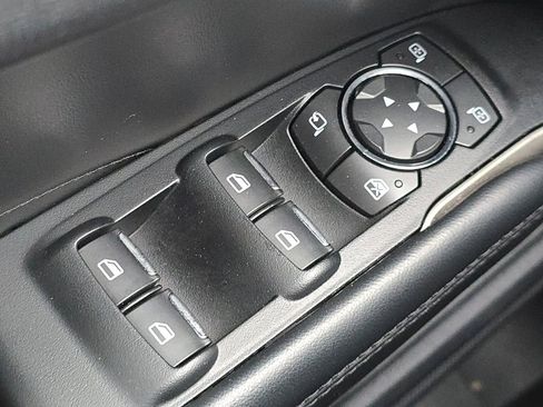 Used 2017 Lincoln MKC Select w/ Select Plus Package image 27