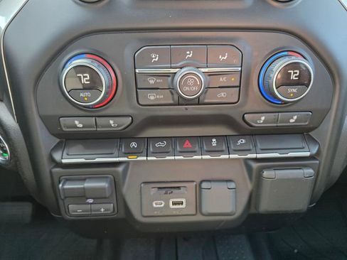 Used 2019 Chevrolet Silverado 1500 LT w/ All-Star Edition image 31