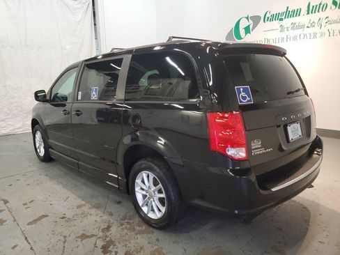 Used 2014 Dodge Grand Caravan SXT image 4