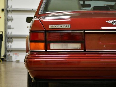 Used 1998 Bentley Brooklands Long Wheelbase RWD image 24