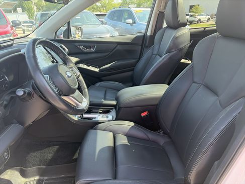 Used 2023 Subaru Ascent Limited w/ Technology Package AWD/4WD image 16