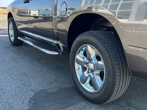 Used 2019 RAM 1500 Express w/ Express Value Package image 8