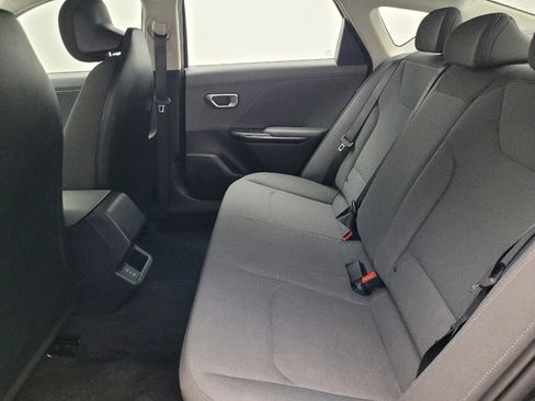 Used 2025 Kia K4 FWD image 18