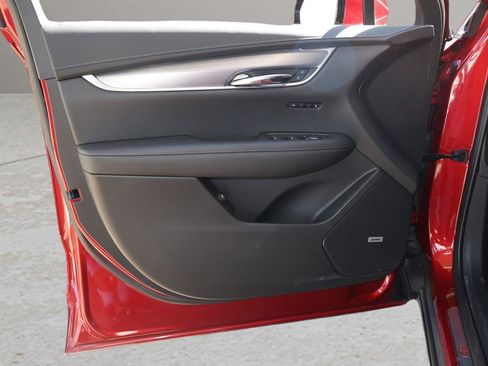 New 2025 Cadillac XT6 Luxury w/ LPO, Floor Liner Package image 10