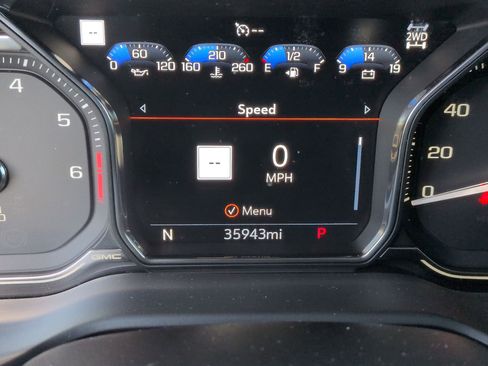 Used 2021 GMC Yukon Denali w/ LPO, Illumination Package image 22