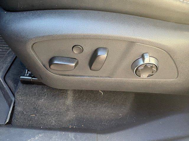 Used 2026 GMC Acadia Denali Ultimate w/ LPO, Floor Liner Package FWD image 10