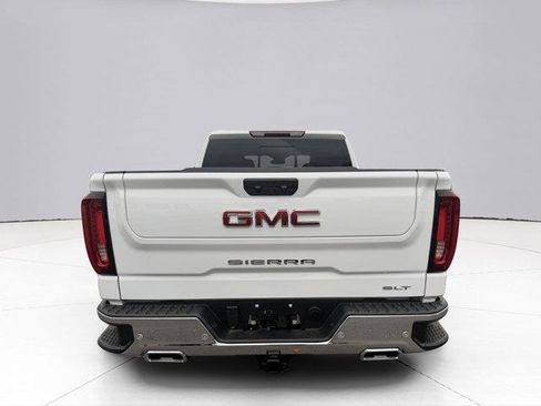 New 2026 GMC Sierra 1500 SLT w/ SLT Premium Package image 9