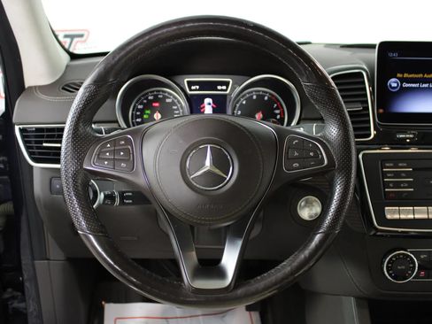 Used 2019 Mercedes-Benz GLS 450 4MATIC image 13
