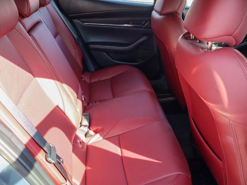 Used 2024 MAZDA MAZDA3 s image 12