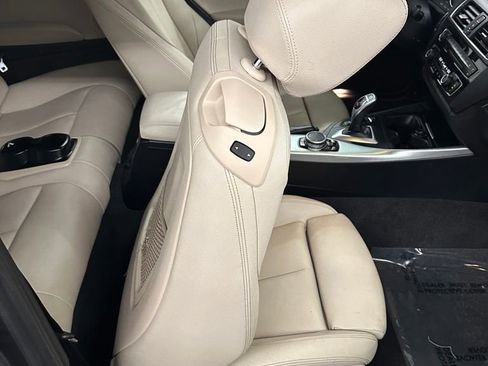 Used 2017 BMW 230i xDrive Convertible image 30