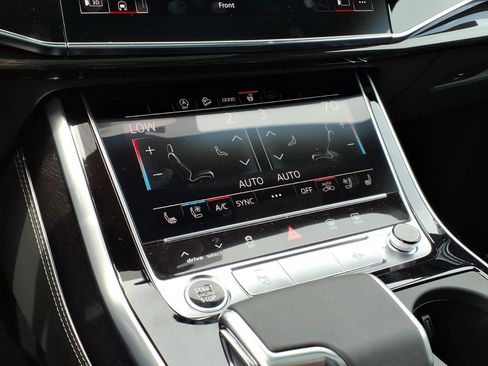 New 2026 Audi Q8 Premium Plus AWD/4WD image 17